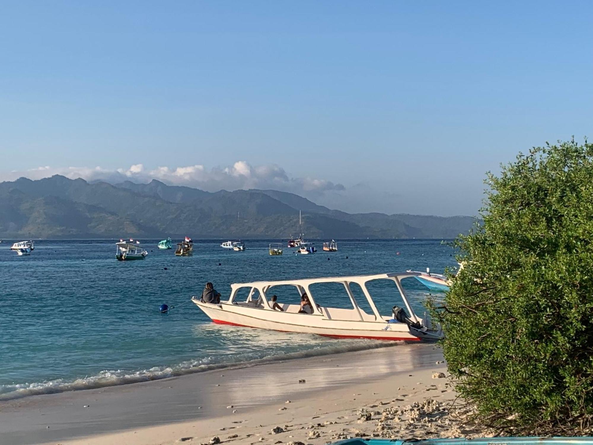 Hotel Gili Davidoff Skyline Gili Trawangan Exterior foto