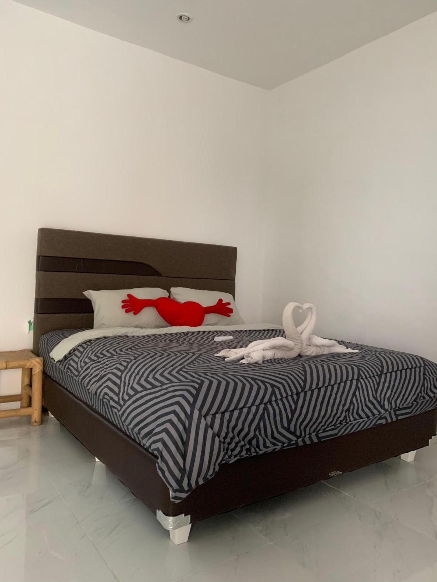 Hotel Gili Davidoff Skyline Gili Trawangan Exterior foto